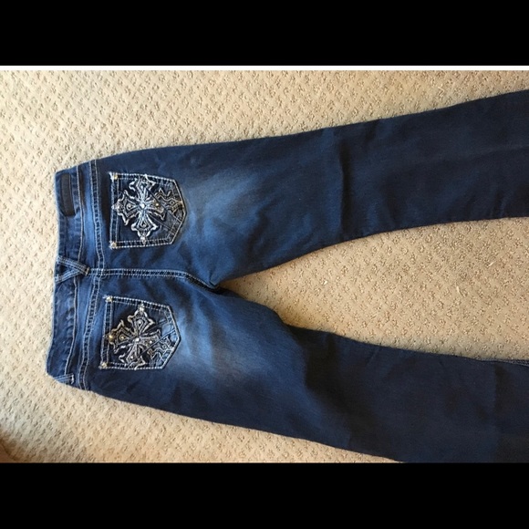 Vanity Jeans - Picture 3 of 3